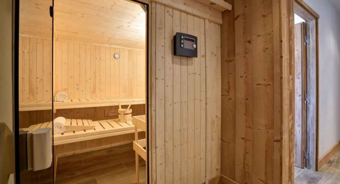 Chalet Hepatica, La Plagne Soleil ski chalet, image 8